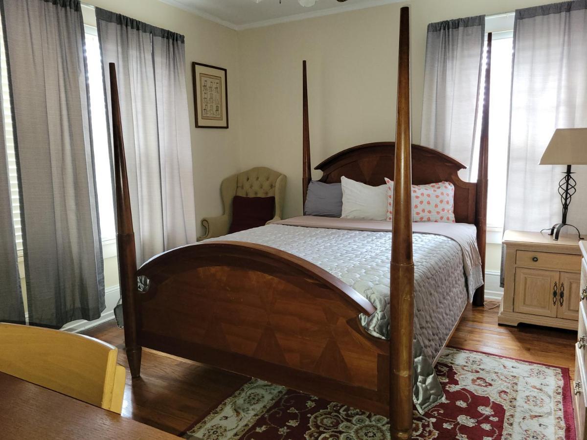 Brick House Retreat Hotel Hamlet Bagian luar foto